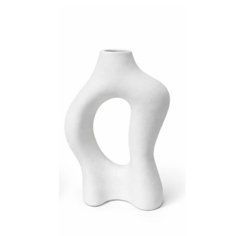 ואזה מעוצבת לבנה