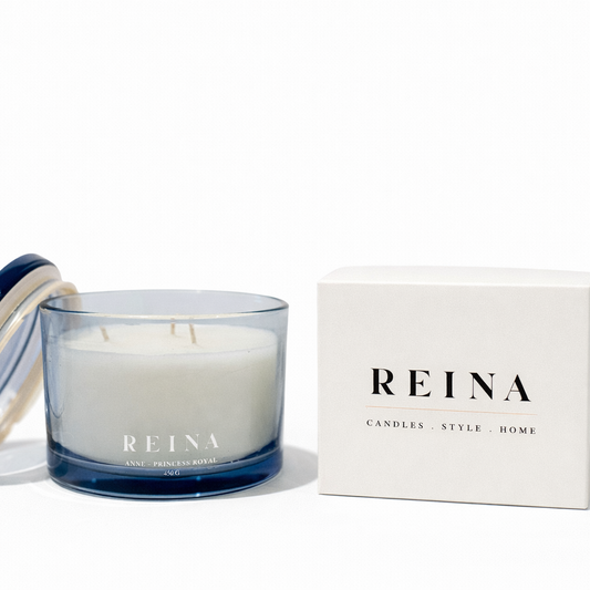 נר ריחני 450 גרם בניחוח עוצמתי של וניל קרמל ומאסק PRINCESS ANNE - NEW COLLECTION