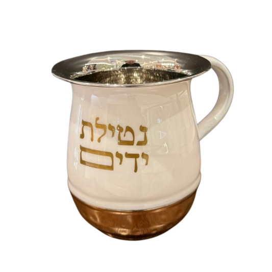 נטלה אימייל לבן