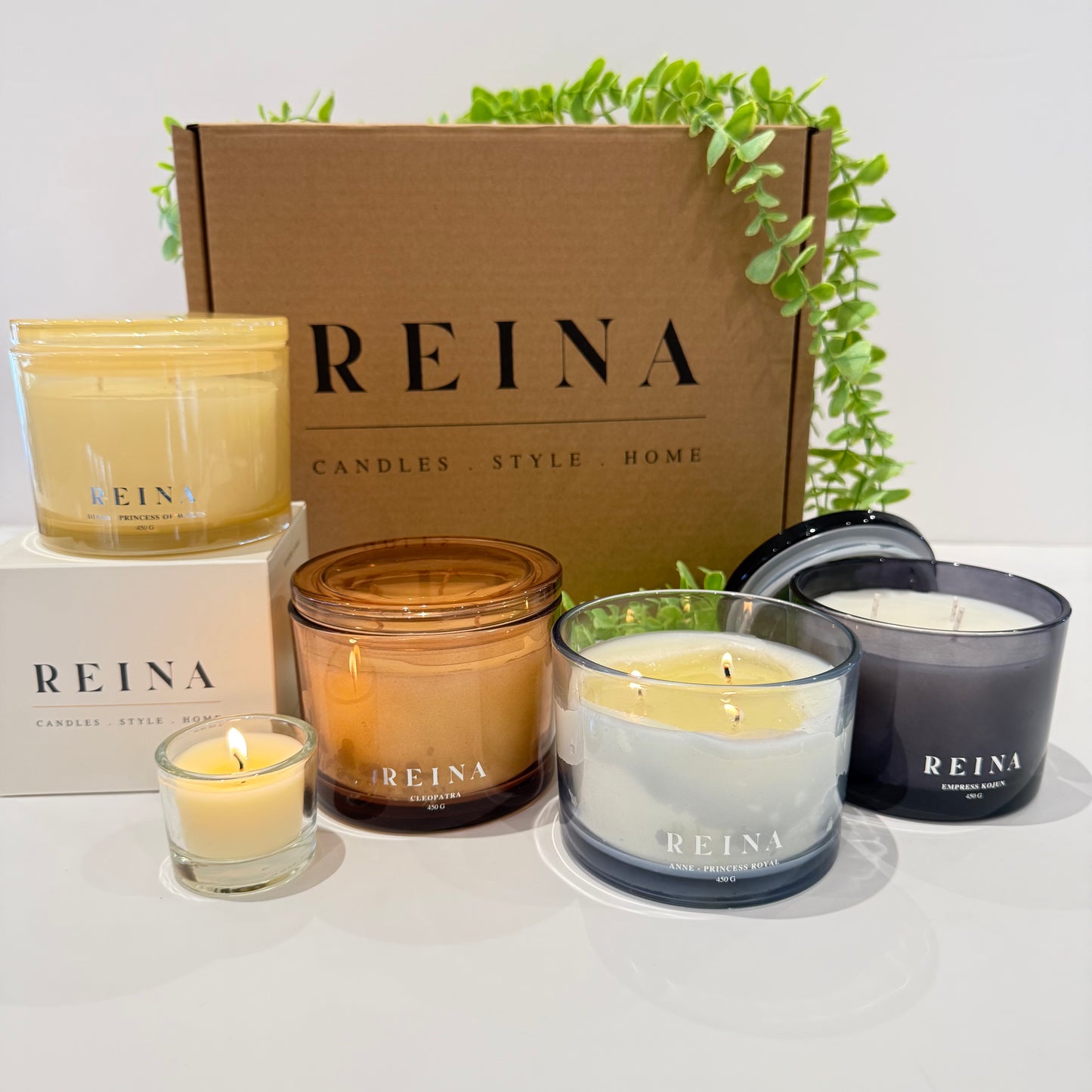 מארז מתנה לבת הזוג - נרות ריחניים ומפיץ ריח